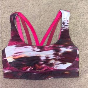 Lulu lemon sports bra